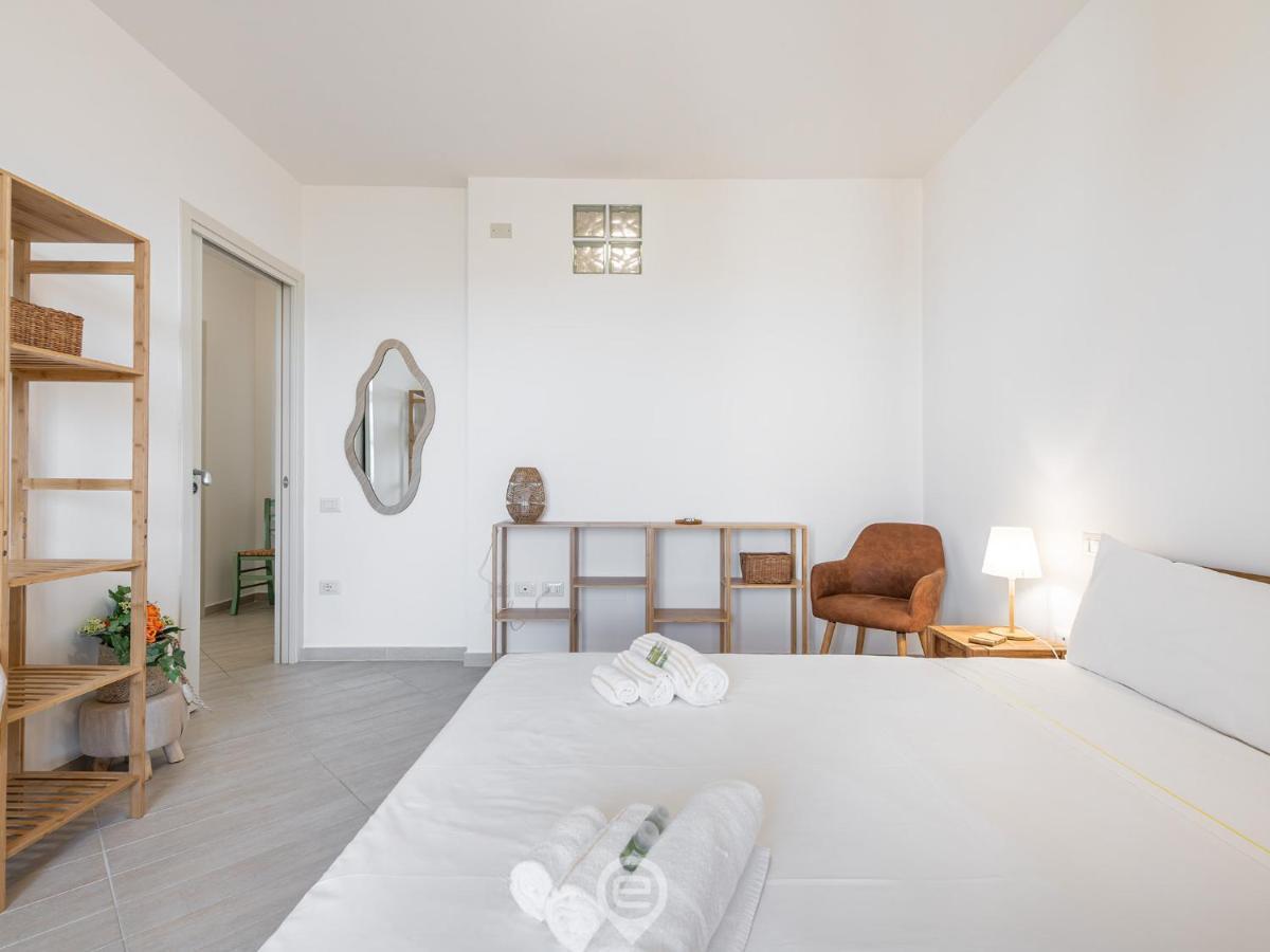 Poetto Panoramic Apartment Su Forti Exterior photo